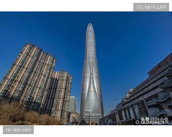 张楠简直日常隐形富豪，谁能想到球场外他那生活堪比影帝？